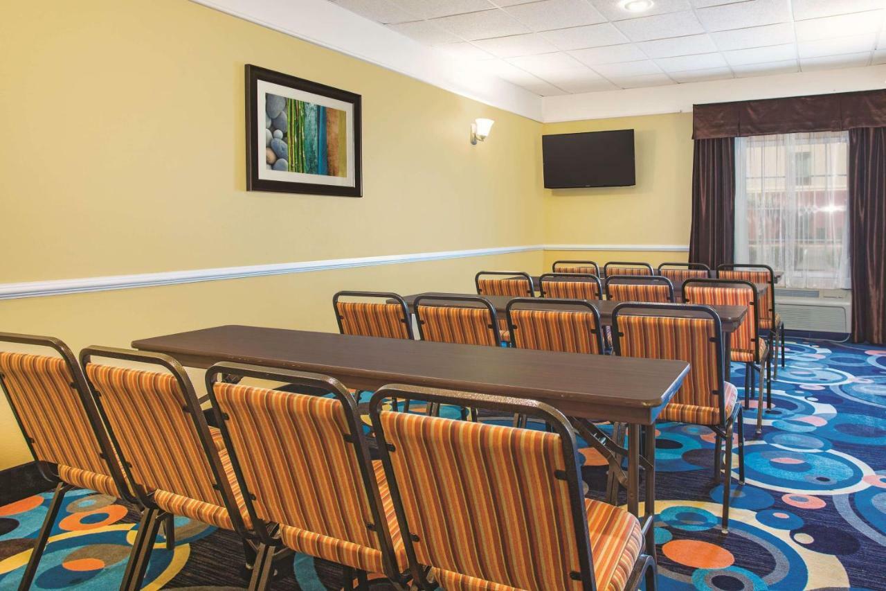 מלון La Quinta By Wyndham Kingsland/Kings Bay Naval B מראה חיצוני תמונה